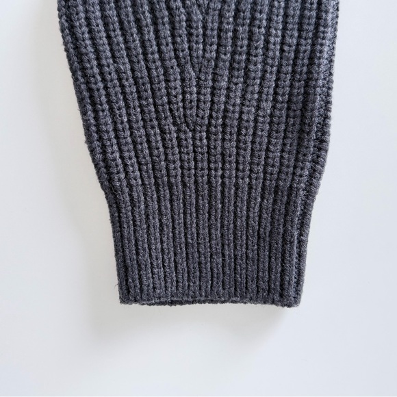 ZARA Ribbed Cropped Knit Top Square Neck Long Sleeve Charcoal Gray Medium - Picture 9 of 13